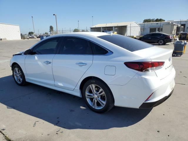 5NPE34AF7KH779569 - 2019 HYUNDAI SONATA LIMITED WHITE photo 2