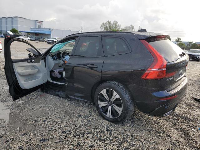 YV4H60DKXR1944650 - 2024 VOLVO XC60 CORE BLACK photo 2