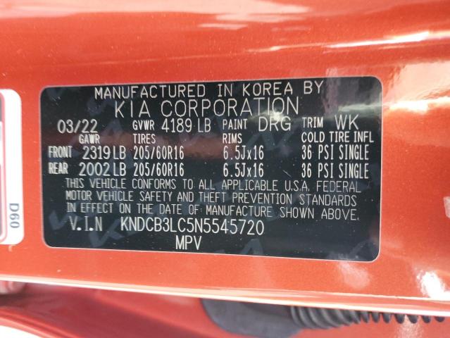 KNDCB3LC5N5545720 - 2022 KIA NIRO LX ORANGE photo 13