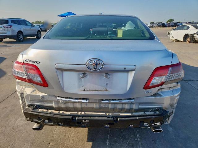 4T1BF3EK2AU066610 - 2010 TOYOTA CAMRY BASE SILVER photo 6