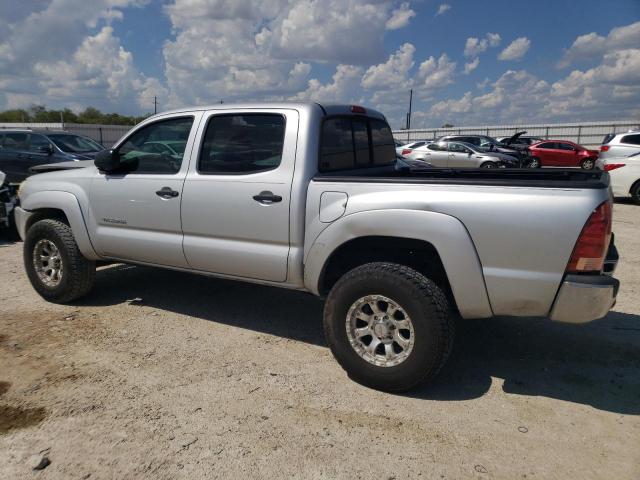 3TMJU62N38M064935 - 2008 TOYOTA TACOMA DOUBLE CAB PRERUNNER SILVER photo 2