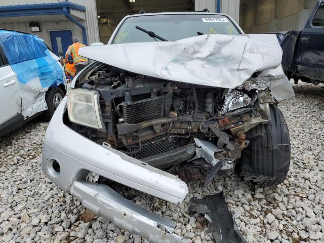 5N1AR18W25C720975 - 2005 NISSAN PATHFINDER LE SILVER photo 5