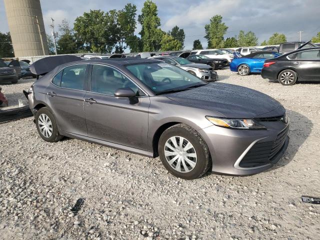 4T1H31AK4RU077097 - 2024 TOYOTA CAMRY LE GRAY photo 4