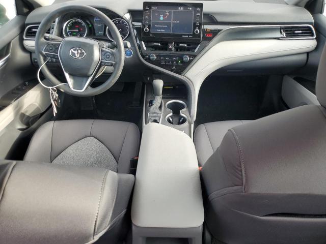 4T1H31AK4RU077097 - 2024 TOYOTA CAMRY LE GRAY photo 8