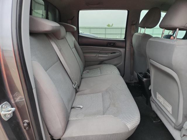 5TFLU4EN8DX075992 - 2013 TOYOTA TACOMA DOUBLE CAB 灰色 照片 10