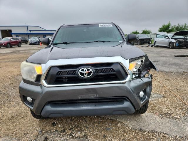 5TFLU4EN8DX075992 - 2013 TOYOTA TACOMA DOUBLE CAB 灰色 照片 5