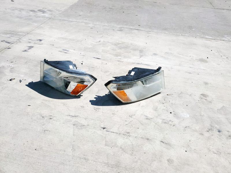 1C6RR7LT5FS773045 - 2015 RAM 1500 SLT WHITE photo 12