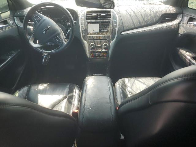 5LMCJ2D97HUL16989 - 2017 LINCOLN MKC SELECT Blanc photo 8