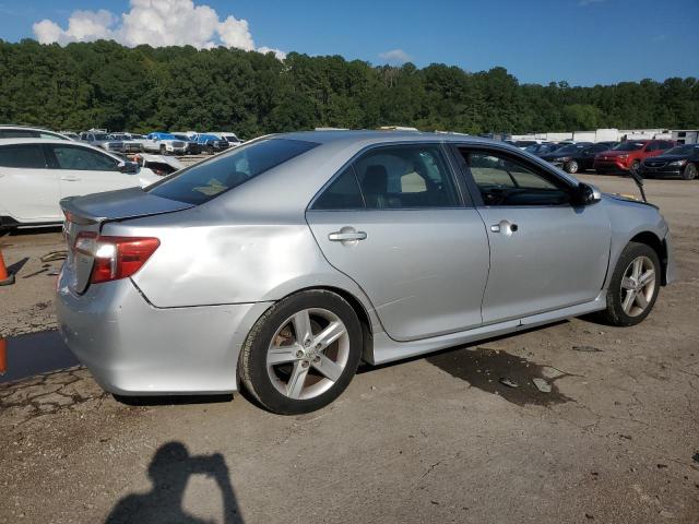 4T1BF1FK4DU283342 - 2013 TOYOTA CAMRY L SILVER photo 3