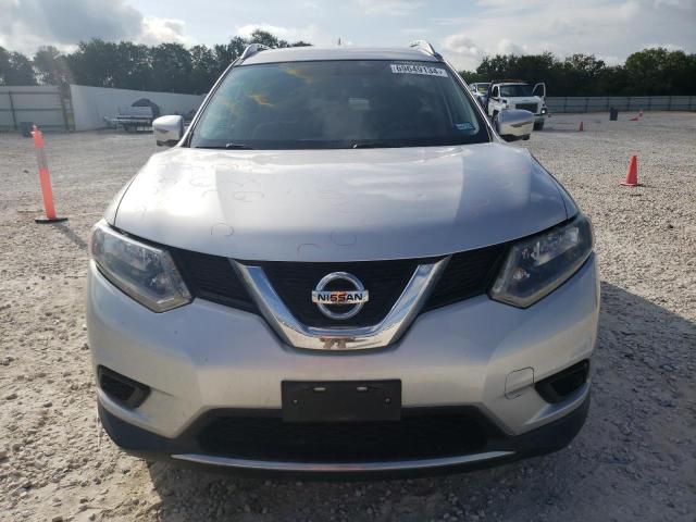 KNMAT2MT0GP703062 - 2016 NISSAN ROGUE S SILVER photo 5