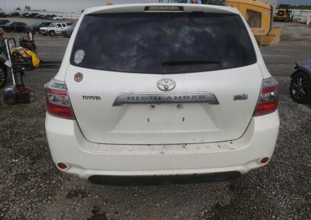 JTEEW41A582024311 - 2008 TOYOTA HIGHLANDER HYBRID WHITE photo 6