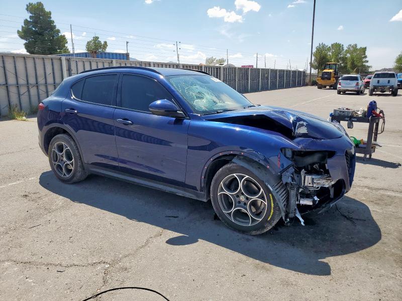 ZASFAKPN9J7B60978 - 2018 ALFA ROMEO STELVIO SPORT Azul foto 4