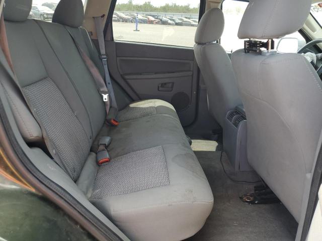1J8GR48K37C600742 - 2007 JEEP GRAND CHER LAREDO GREEN photo 11
