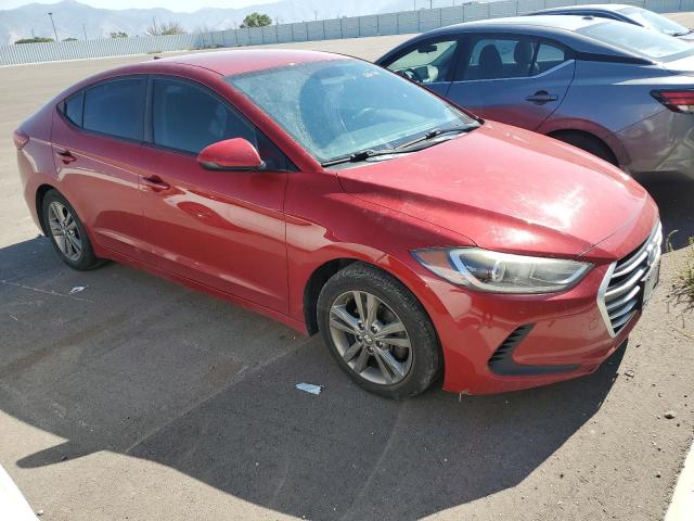 KMHD84LFXHU068405 - 2017 HYUNDAI ELANTRA SE RED photo 4