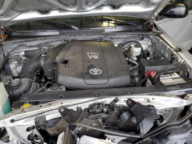 5TFJU4GN5BX008414 - 2011 TOYOTA TACOMA DOUBLE CAB PRERUNNER SILVER photo 11