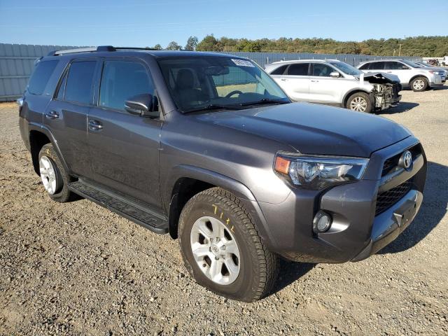 JTEZU5JR0K5196075 - 2019 TOYOTA 4RUNNER SR5 ნაცრისფერი ფოტო 4