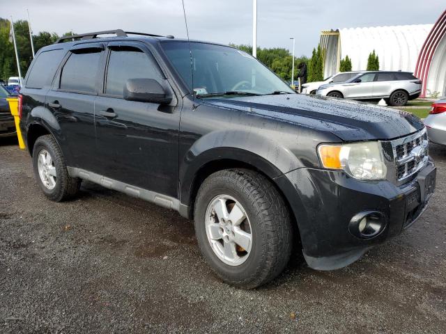 1FMCU9DG2BKA03191 - 2011 FORD ESCAPE XLT BLACK photo 4