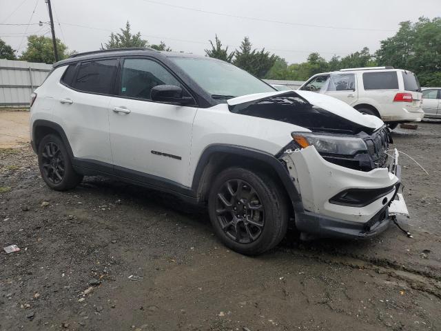 3C4NJDBB8NT222594 - 2022 JEEP COMPASS LATITUDE თეთრი ფოტო 4
