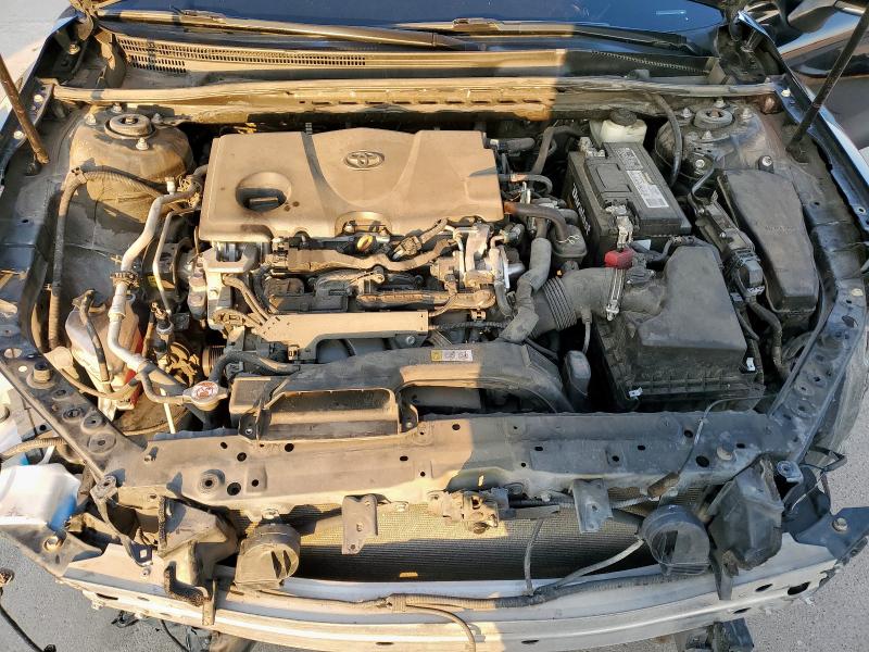 4T1B11HK2JU652190 - 2018 TOYOTA CAMRY L BLACK photo 11