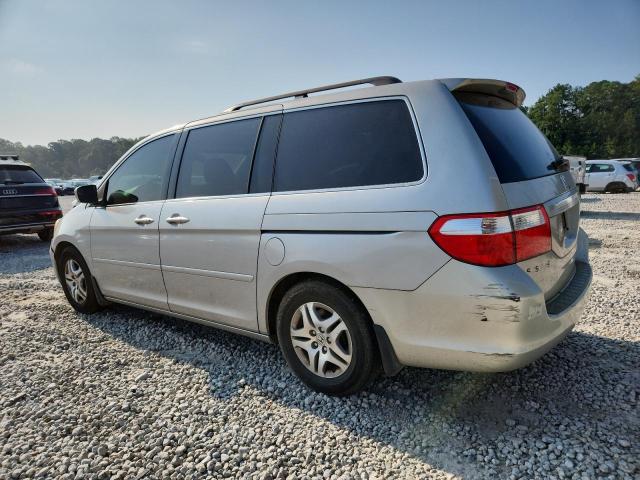 5FNRL387X5B120639 - 2005 HONDA ODYSSEY EXL SILVER photo 2
