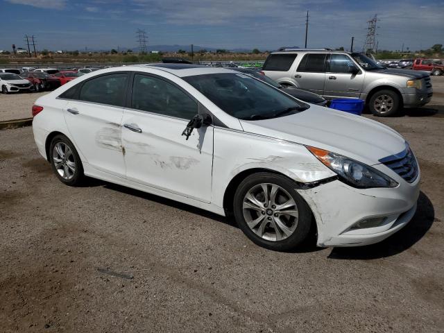 5NPEC4AC2DH675919 - 2013 HYUNDAI SONATA SE WHITE photo 4