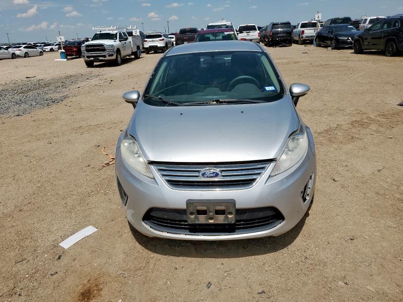3FADP4BJ2DM200221 - 2013 FORD FIESTA SE 银色 照片 5