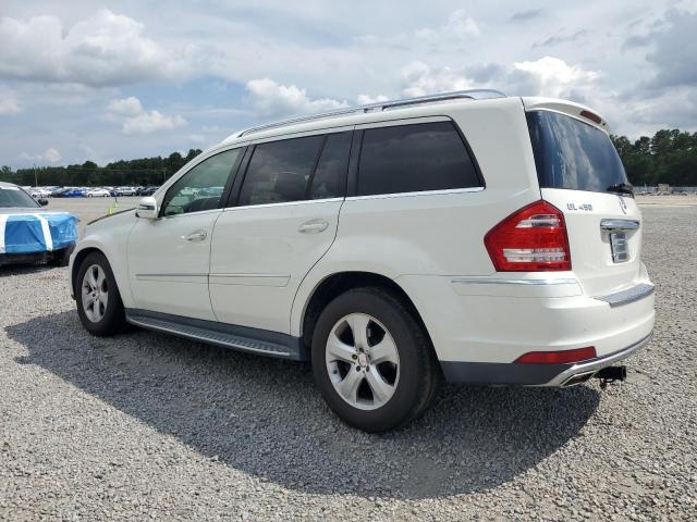 4JGBF7BE0BA637732 - 2011 MERCEDES-BENZ GL 450 4MATIC WHITE photo 2