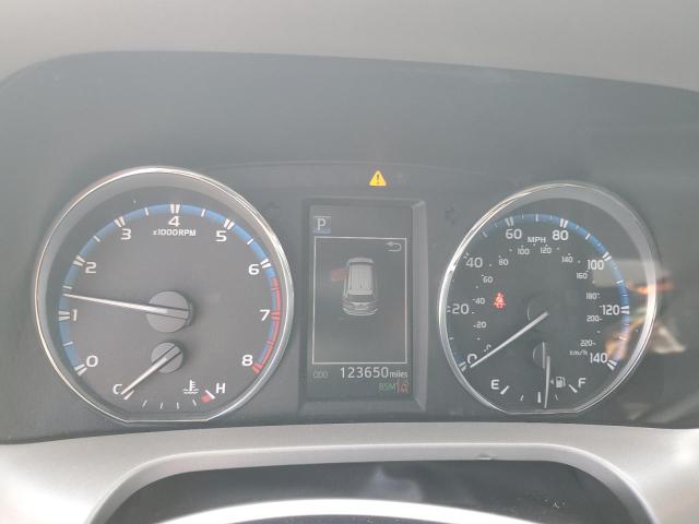 2T3YFREV6JW453840 - 2018 TOYOTA RAV4 LIMITED Gris photo 9