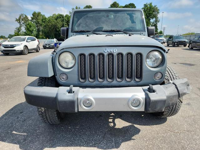 1C4BJWEG2EL292951 - 2014 JEEP WRANGLER U SAHARA GRAY photo 5