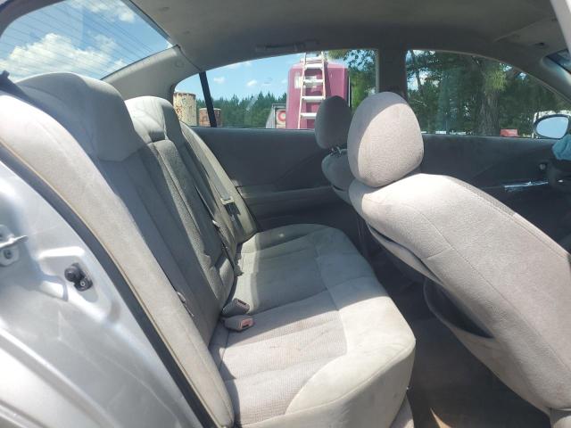 1N4AL11D43C317467 - 2003 NISSAN ALTIMA BASE SILVER photo 10
