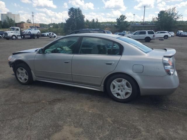 1N4AL11D43C317467 - 2003 NISSAN ALTIMA BASE SILVER photo 2