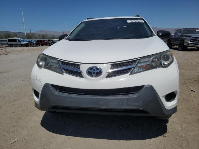 2T3ZFREV0FW179529 - 2015 TOYOTA RAV4 LE WHITE photo 5