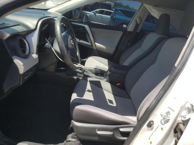 2T3ZFREV0FW179529 - 2015 TOYOTA RAV4 LE WHITE photo 7