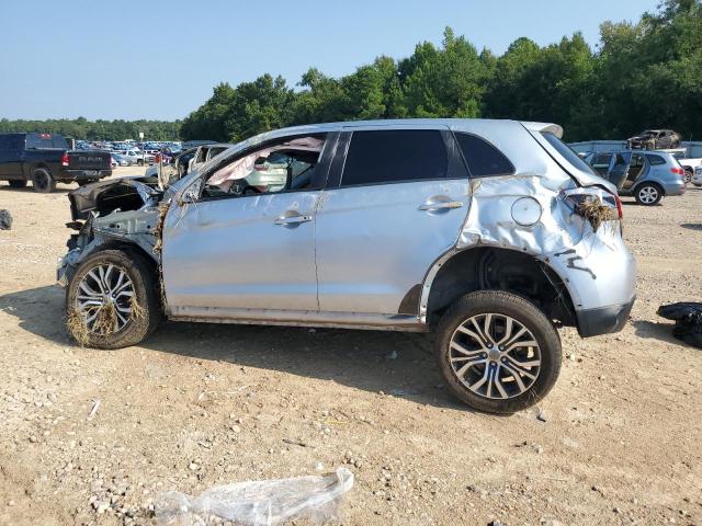 JA4AP3AW7HZ048391 - 2017 MITSUBISHI OUTLANDER ES 银色 照片 2