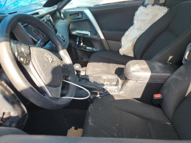 JTMZFREVXJD109638 - 2018 TOYOTA RAV4 LE ნაცრისფერი ფოტო 7