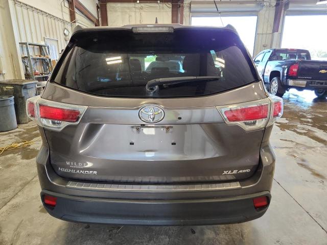 5TDJKRFH7ES044713 - 2014 TOYOTA HIGHLANDER XLE GRAY photo 6