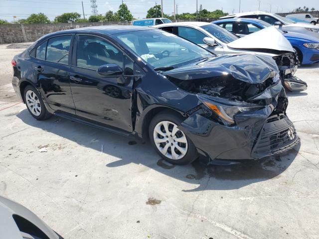 5YFB4MDEXSP269304 - 2025 TOYOTA COROLLA LE أسود صورة 4