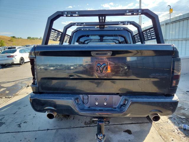 1C6RR7FT4JS176005 - 2018 RAM 1500 ST 黑色 照片 6