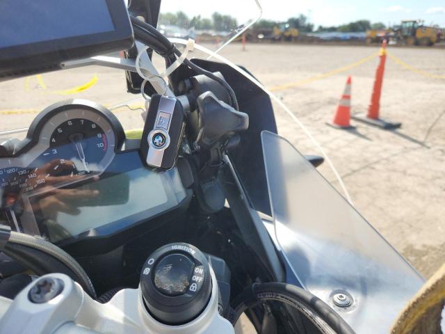 WB10A1208GZ665540 - 2016 BMW R1200 GS ADVENTURE ორფეროვანი ფოტო 8