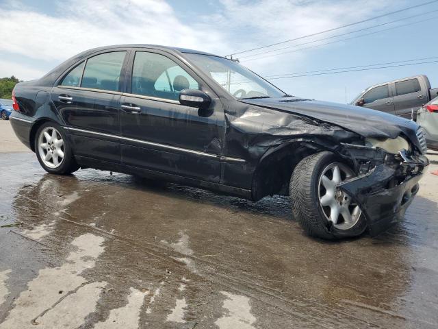 WDBRF61J03A500236 - 2003 MERCEDES-BENZ C 240 黑色 照片 4