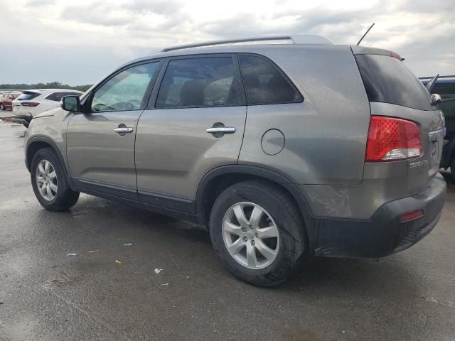 5XYKT3A60DG344366 - 2013 KIA SORENTO LX GRAY photo 2