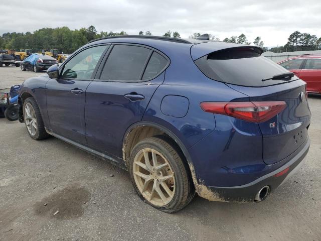 ZASFAKNN1J7B93170 - 2018 ALFA ROMEO STELVIO TI SPORT BLUE photo 2