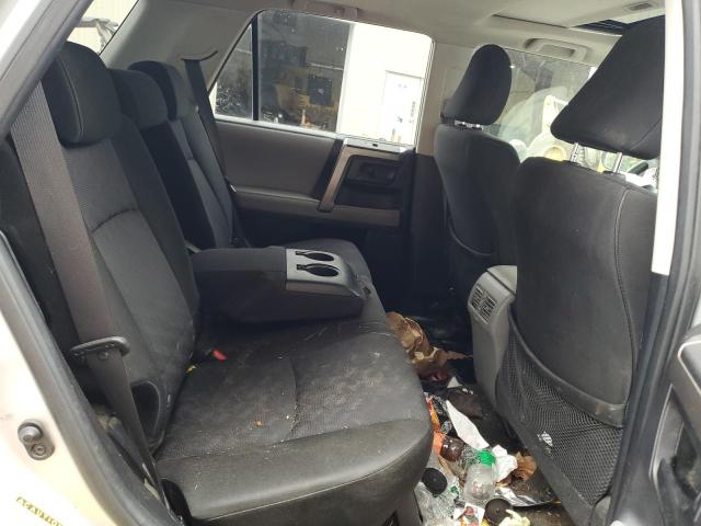 JTEBU5JR5A5003046 - 2010 TOYOTA 4RUNNER SR5 SILVER photo 11