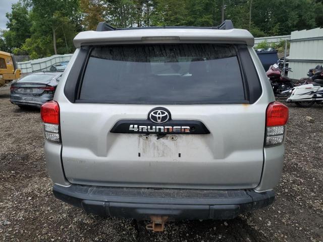 JTEBU5JR5A5003046 - 2010 TOYOTA 4RUNNER SR5 SILVER photo 6