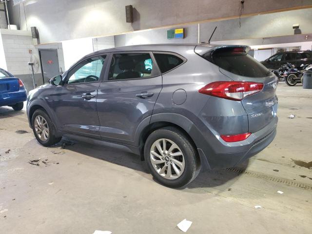 KM8J23A49HU447086 - 2017 HYUNDAI TUCSON SE GRAY photo 2