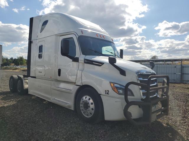2019 FREIGHTLINER CASCADIA 1, null