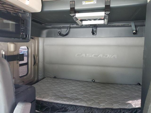 3AKJHHDR1KSKB1402 - 2019 FREIGHTLINER CASCADIA 1 白色 照片 6