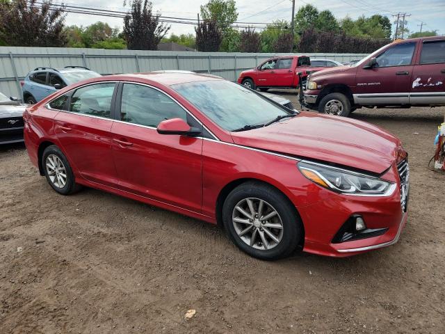 5NPE24AF2KH781457 - 2019 HYUNDAI SONATA SE RED photo 4