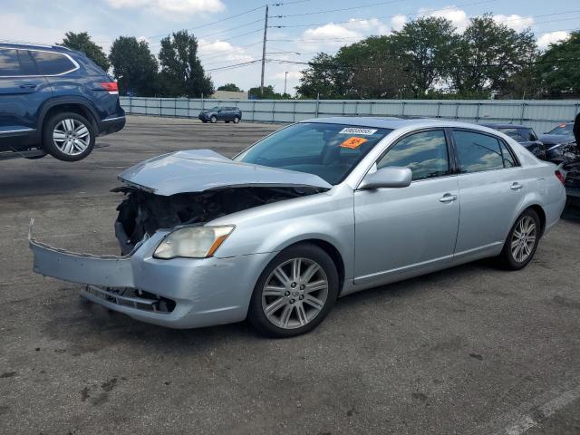 2007 TOYOTA AVALON XL, 