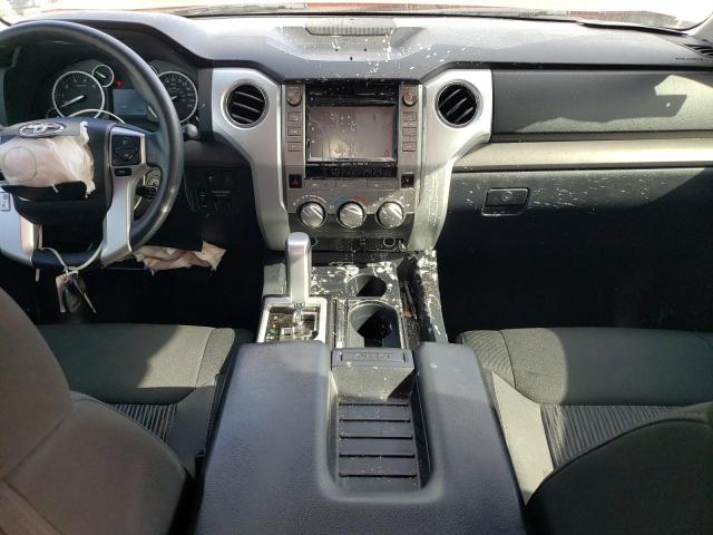 5TFRW5F18HX223828 - 2017 TOYOTA TUNDRA DOUBLE CAB SR/SR5 ORANGE photo 8